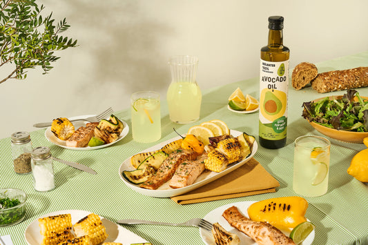 MOVE OVER, OLIVE OIL: WHY AVOCADO OIL IS THE NEW KITCHEN CHAMPION